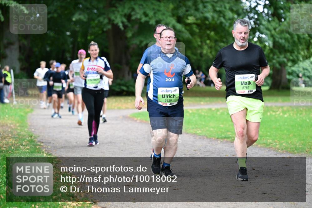 30.08.2026 - Blankeneser Heldenlauf Dr. Thomas Lammeyer http://msf.ph/oto/10018062 30.08.2026 10:07:46 Laufen 2011, 5326, 5787 meine-sportfotos.de