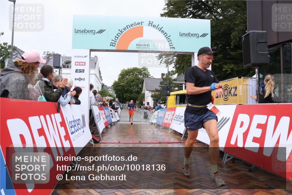 30.08.2026 - Blankeneser Heldenlauf Lena Gebhardt http://msf.ph/oto/10018136 30.08.2026 09:27:17 Ziel 3592, 3675 meine-sportfotos.de