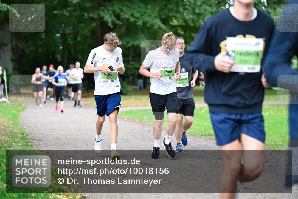 30.08.2026 - Blankeneser Heldenlauf Dr. Thomas Lammeyer http://msf.ph/oto/10018156 30.08.2026 10:07:55 Laufen 5777, 5406, 1, 5672 meine-sportfotos.de