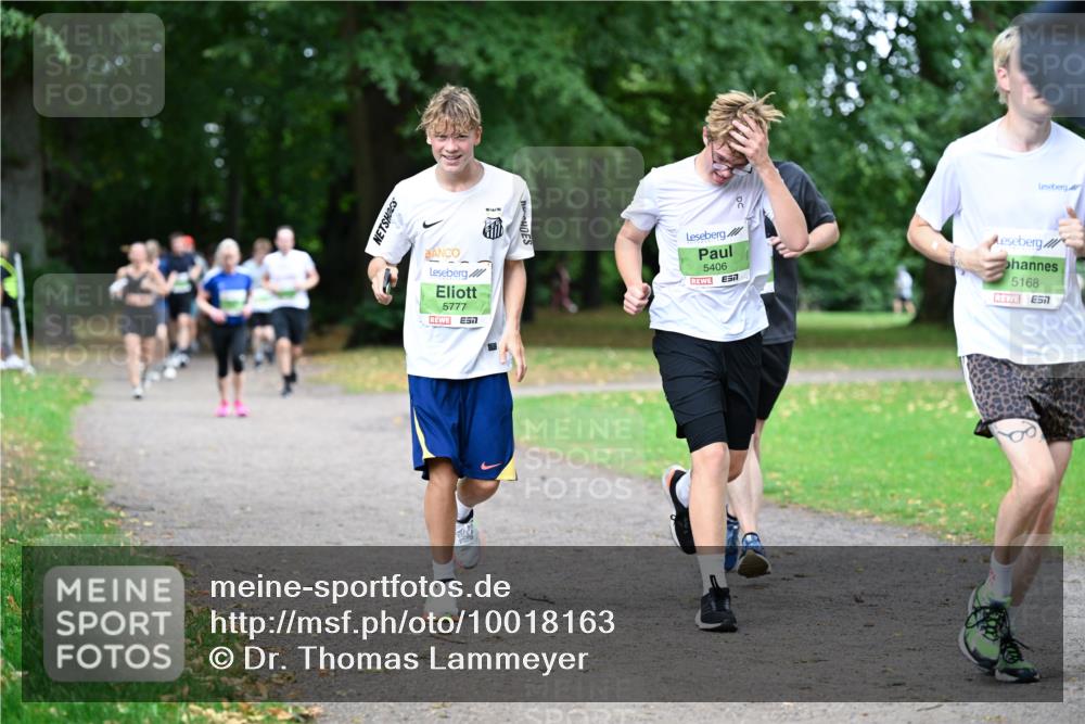 30.08.2026 - Blankeneser Heldenlauf Dr. Thomas Lammeyer http://msf.ph/oto/10018163 30.08.2026 10:07:55 Laufen 5777, 5406, 5168 meine-sportfotos.de