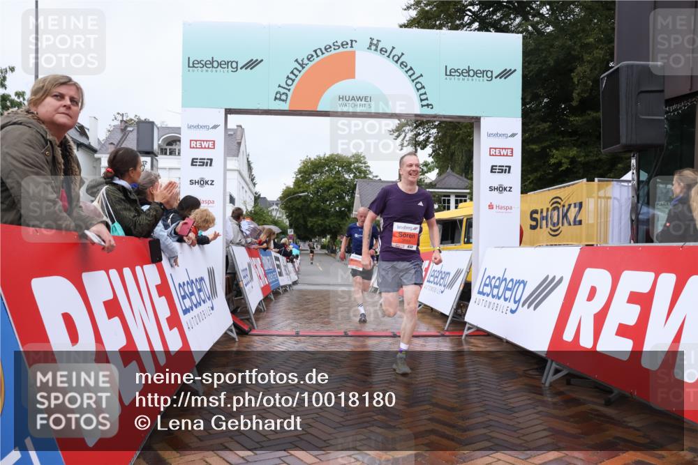 30.08.2026 - Blankeneser Heldenlauf Lena Gebhardt http://msf.ph/oto/10018180 30.08.2026 09:27:51 Ziel 3564, 3713 meine-sportfotos.de