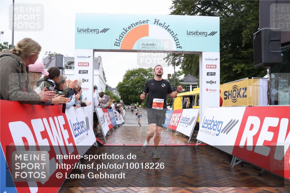 30.08.2026 - Blankeneser Heldenlauf Lena Gebhardt http://msf.ph/oto/10018226 30.08.2026 09:28:25 Ziel 1380, 3581, 3638, 3682 meine-sportfotos.de