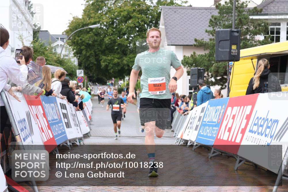 30.08.2026 - Blankeneser Heldenlauf Lena Gebhardt http://msf.ph/oto/10018238 30.08.2026 09:28:31 Ziel 3535, 3581, 3682 meine-sportfotos.de