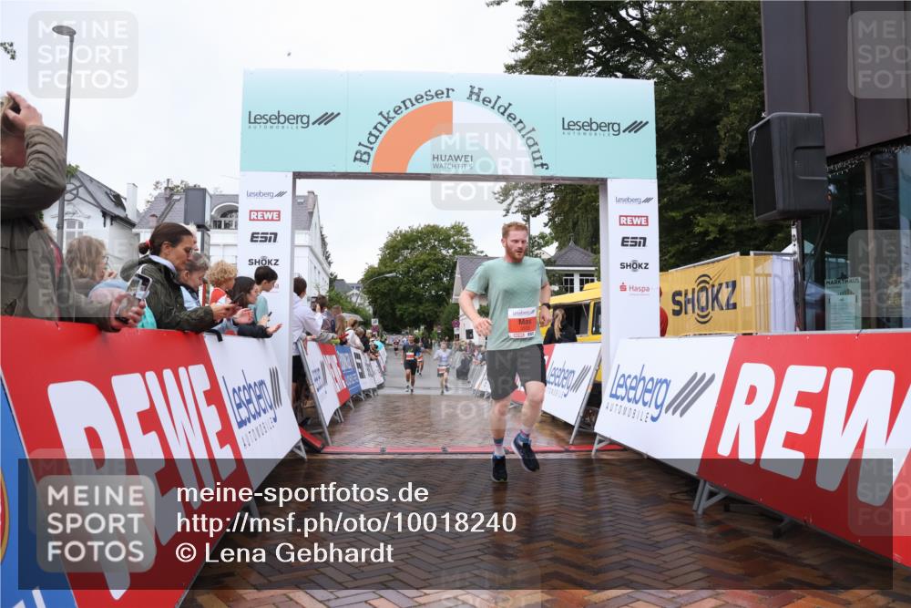30.08.2026 - Blankeneser Heldenlauf Lena Gebhardt http://msf.ph/oto/10018240 30.08.2026 09:28:32 Ziel 3535, 3581, 3584, 3682, 3706 meine-sportfotos.de