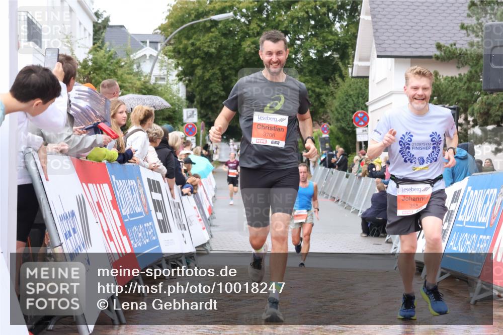 30.08.2026 - Blankeneser Heldenlauf Lena Gebhardt http://msf.ph/oto/10018247 30.08.2026 09:28:35 Ziel 3535, 3581, 3584, 3672, 3706 meine-sportfotos.de