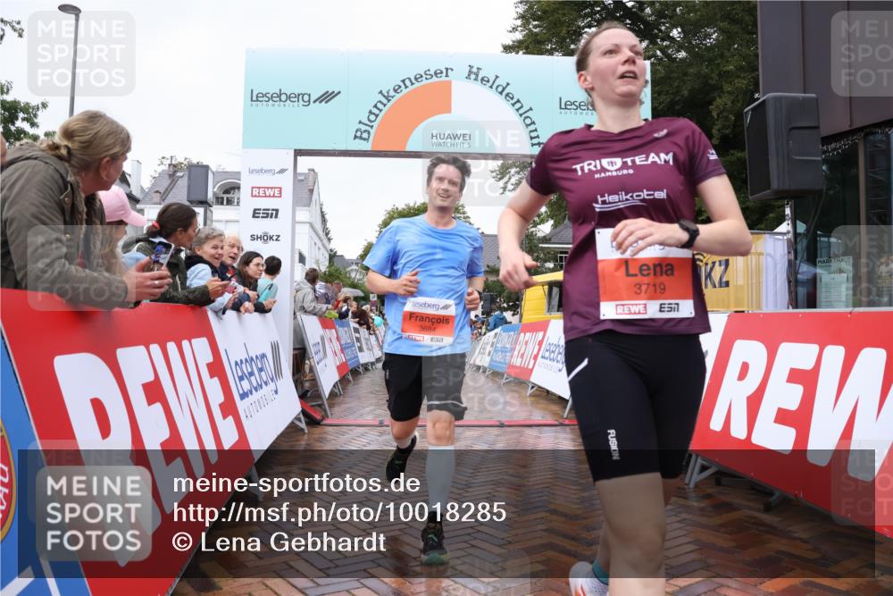30.08.2026 - Blankeneser Heldenlauf Lena Gebhardt http://msf.ph/oto/10018285 30.08.2026 09:28:46 Ziel 3560, 3669, 3672, 3684, 3708, 3719 meine-sportfotos.de