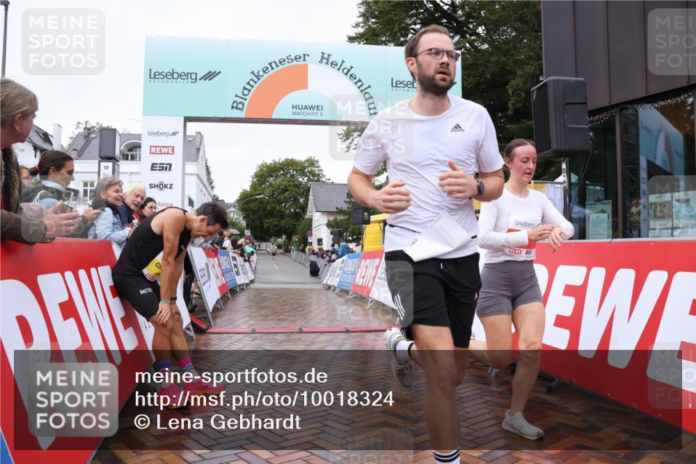 30.08.2026 - Blankeneser Heldenlauf Lena Gebhardt http://msf.ph/oto/10018324 30.08.2026 09:29:02 Ziel 1612, 3514, 3515 meine-sportfotos.de