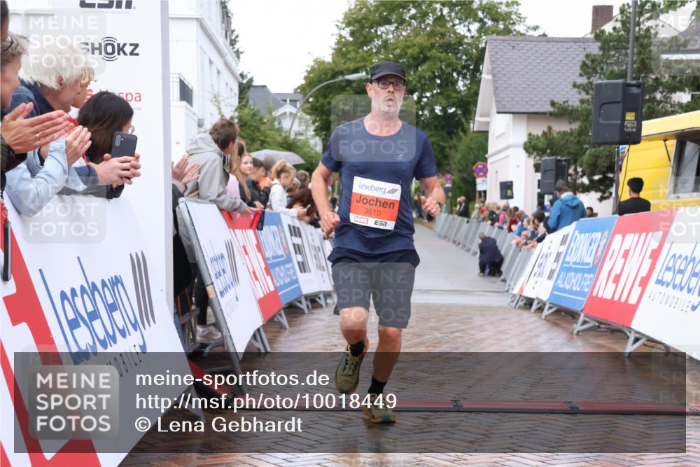 30.08.2026 - Blankeneser Heldenlauf Lena Gebhardt http://msf.ph/oto/10018449 30.08.2026 09:31:00 Ziel 3544, 3610, 3612 meine-sportfotos.de