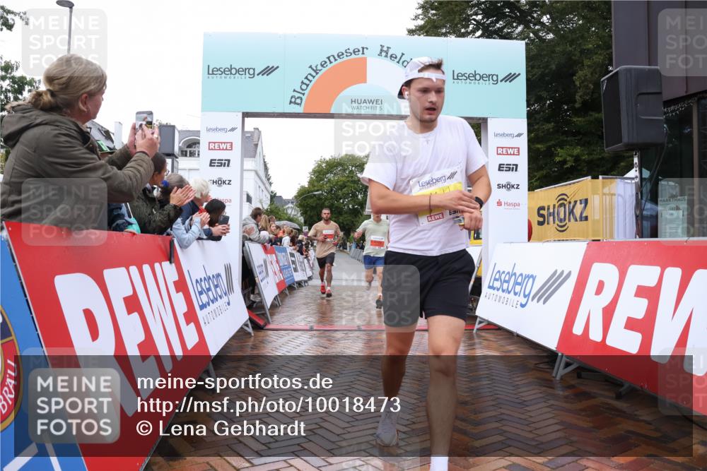 30.08.2026 - Blankeneser Heldenlauf Lena Gebhardt http://msf.ph/oto/10018473 30.08.2026 09:31:17 Ziel 1801, 3508, 3632 meine-sportfotos.de