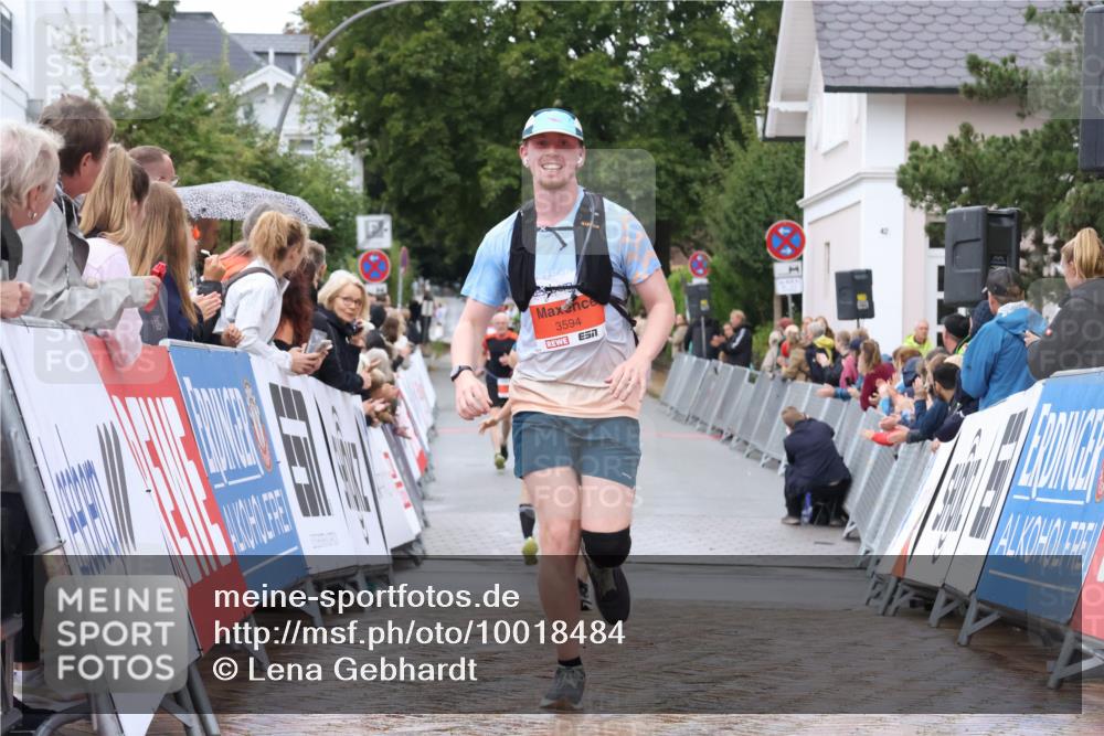 30.08.2026 - Blankeneser Heldenlauf Lena Gebhardt http://msf.ph/oto/10018484 30.08.2026 09:31:35 Ziel 1597, 3530, 3594 meine-sportfotos.de
