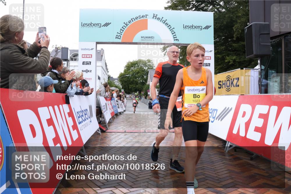 30.08.2026 - Blankeneser Heldenlauf Lena Gebhardt http://msf.ph/oto/10018526 30.08.2026 09:31:46 Ziel 1023, 1597, 3598, 3707 meine-sportfotos.de