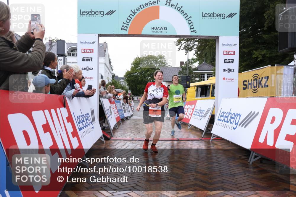 30.08.2026 - Blankeneser Heldenlauf Lena Gebhardt http://msf.ph/oto/10018538 30.08.2026 09:31:52 Ziel 1645, 3598, 3707 meine-sportfotos.de