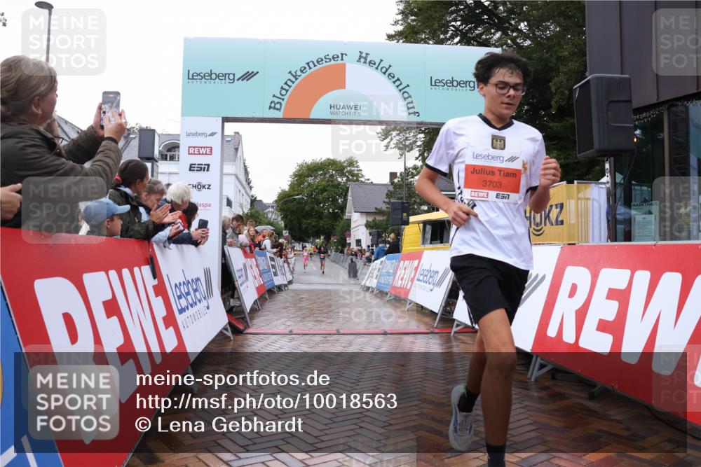 30.08.2026 - Blankeneser Heldenlauf Lena Gebhardt http://msf.ph/oto/10018563 30.08.2026 09:32:02 Ziel 1731, 3627, 3703 meine-sportfotos.de