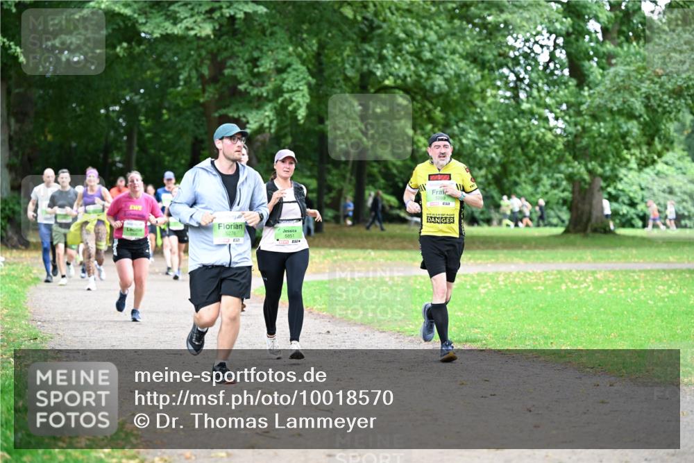 30.08.2026 - Blankeneser Heldenlauf Dr. Thomas Lammeyer http://msf.ph/oto/10018570 30.08.2026 10:08:33 Laufen 5276, 5851, 5269, 3 meine-sportfotos.de