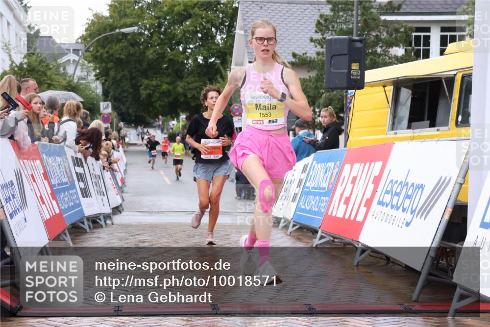 30.08.2026 - Blankeneser Heldenlauf Lena Gebhardt http://msf.ph/oto/10018571 30.08.2026 09:32:08 Ziel 1553, 3644, 3703 meine-sportfotos.de