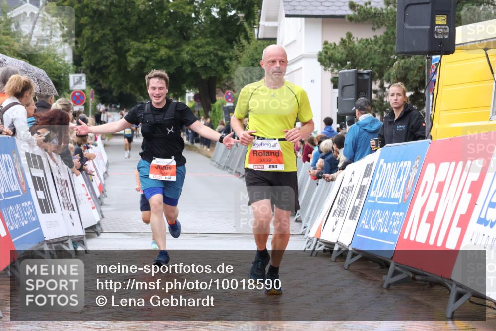 30.08.2026 - Blankeneser Heldenlauf Lena Gebhardt http://msf.ph/oto/10018590 30.08.2026 09:32:19 Ziel 3618, 3639, 3691 meine-sportfotos.de