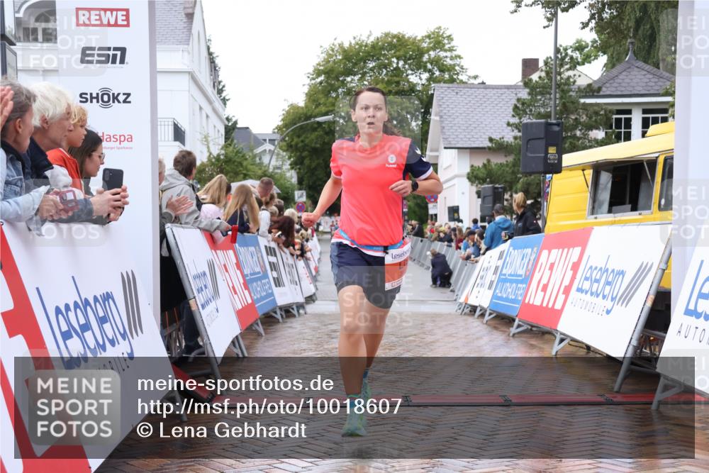 30.08.2026 - Blankeneser Heldenlauf Lena Gebhardt http://msf.ph/oto/10018607 30.08.2026 09:32:24 Ziel 3618, 3639, 3691 meine-sportfotos.de