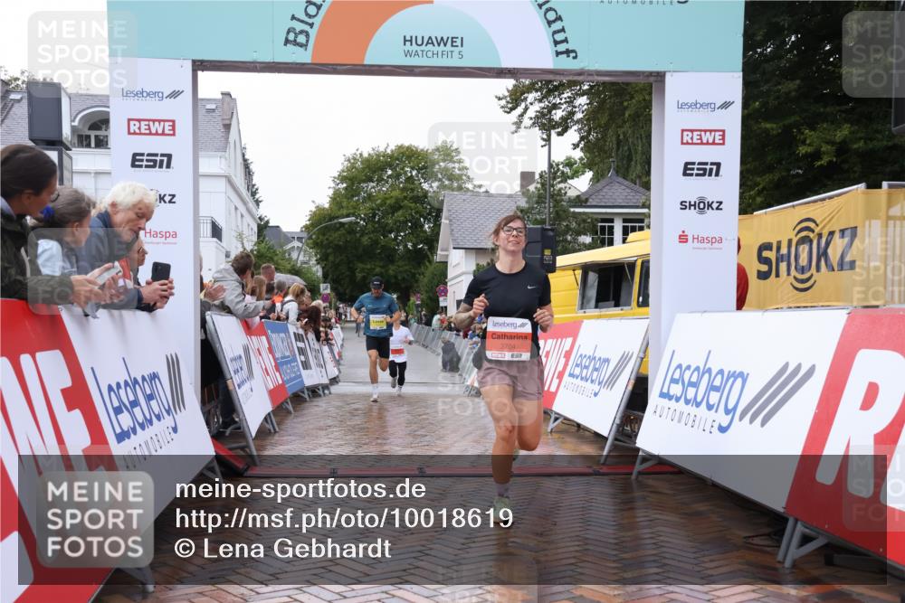 30.08.2026 - Blankeneser Heldenlauf Lena Gebhardt http://msf.ph/oto/10018619 30.08.2026 09:32:30 Ziel 1521, 3618, 3670, 3704 meine-sportfotos.de