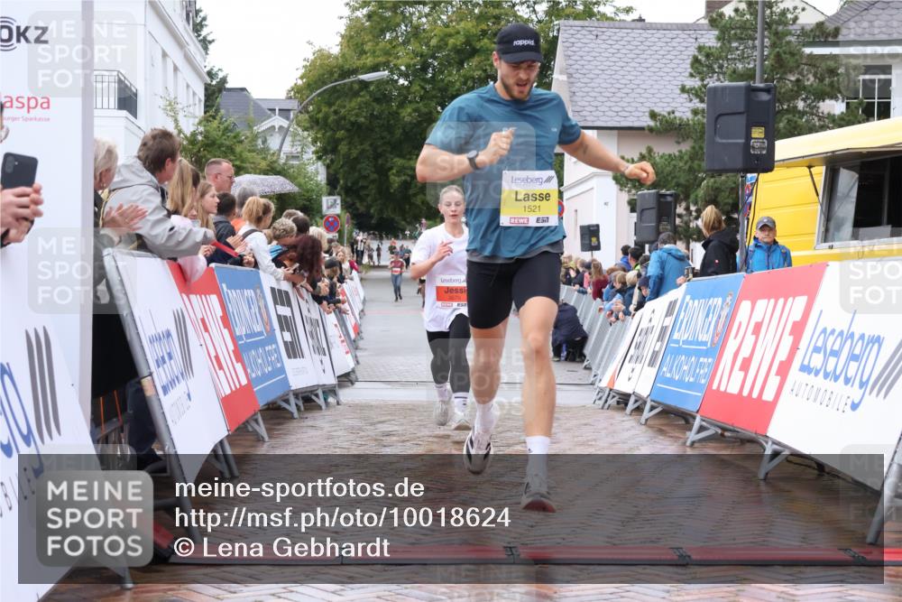 30.08.2026 - Blankeneser Heldenlauf Lena Gebhardt http://msf.ph/oto/10018624 30.08.2026 09:32:32 Ziel 1521, 3670, 3704 meine-sportfotos.de