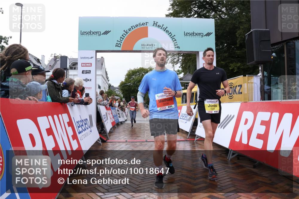 30.08.2026 - Blankeneser Heldenlauf Lena Gebhardt http://msf.ph/oto/10018647 30.08.2026 09:32:46 Ziel 1439, 3536, 3554 meine-sportfotos.de