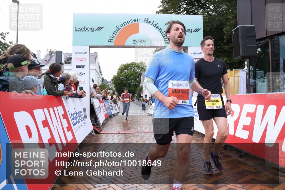 30.08.2026 - Blankeneser Heldenlauf Lena Gebhardt http://msf.ph/oto/10018649 30.08.2026 09:32:46 Ziel 1439, 3536, 3554 meine-sportfotos.de