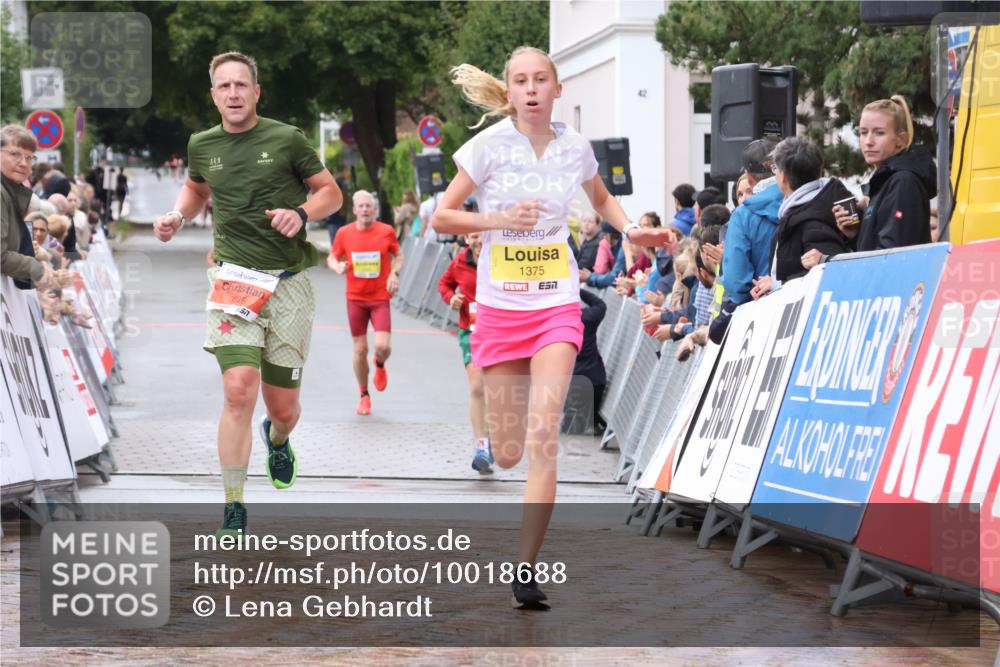 30.08.2026 - Blankeneser Heldenlauf Lena Gebhardt http://msf.ph/oto/10018688 30.08.2026 09:33:03 Ziel 1073, 1375, 3516, 3570, 3595, 3727 meine-sportfotos.de
