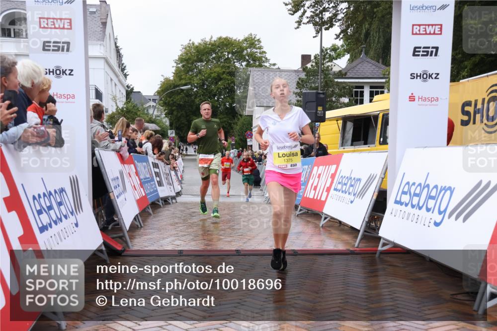 30.08.2026 - Blankeneser Heldenlauf Lena Gebhardt http://msf.ph/oto/10018696 30.08.2026 09:33:04 Ziel 1073, 1375, 3516, 3595 meine-sportfotos.de