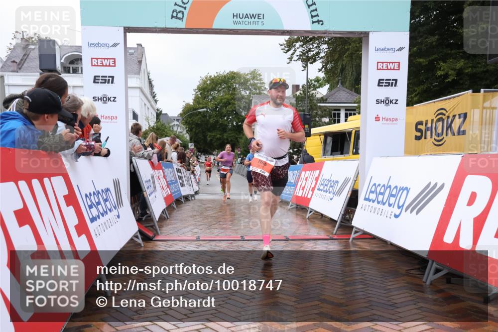 30.08.2026 - Blankeneser Heldenlauf Lena Gebhardt http://msf.ph/oto/10018747 30.08.2026 09:33:34 Ziel 3510, 3654, 3723 meine-sportfotos.de