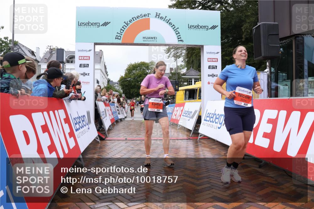 30.08.2026 - Blankeneser Heldenlauf Lena Gebhardt http://msf.ph/oto/10018757 30.08.2026 09:33:37 Ziel 1316, 3510, 3654, 3690, 3723 meine-sportfotos.de