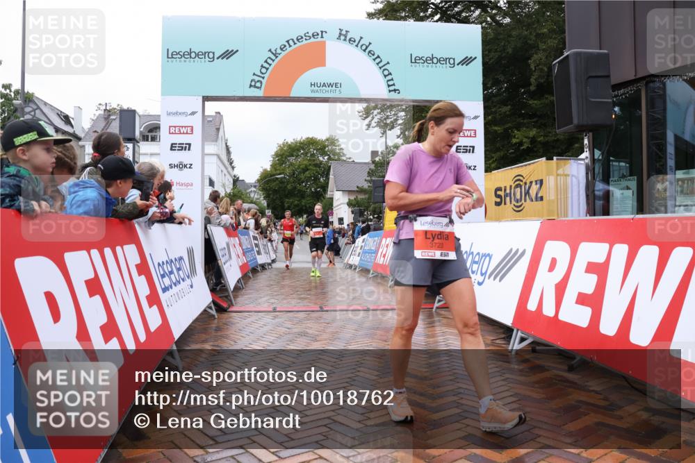 30.08.2026 - Blankeneser Heldenlauf Lena Gebhardt http://msf.ph/oto/10018762 30.08.2026 09:33:38 Ziel 1316, 3510, 3654, 3690, 3723 meine-sportfotos.de