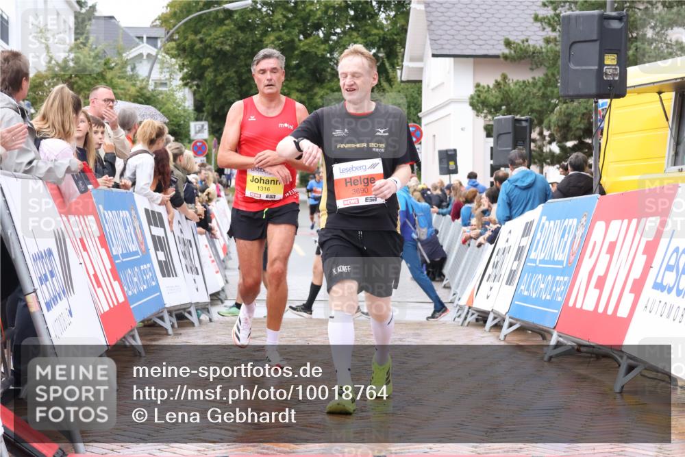 30.08.2026 - Blankeneser Heldenlauf Lena Gebhardt http://msf.ph/oto/10018764 30.08.2026 09:33:40 Ziel 1316, 3510, 3654, 3690, 3723 meine-sportfotos.de