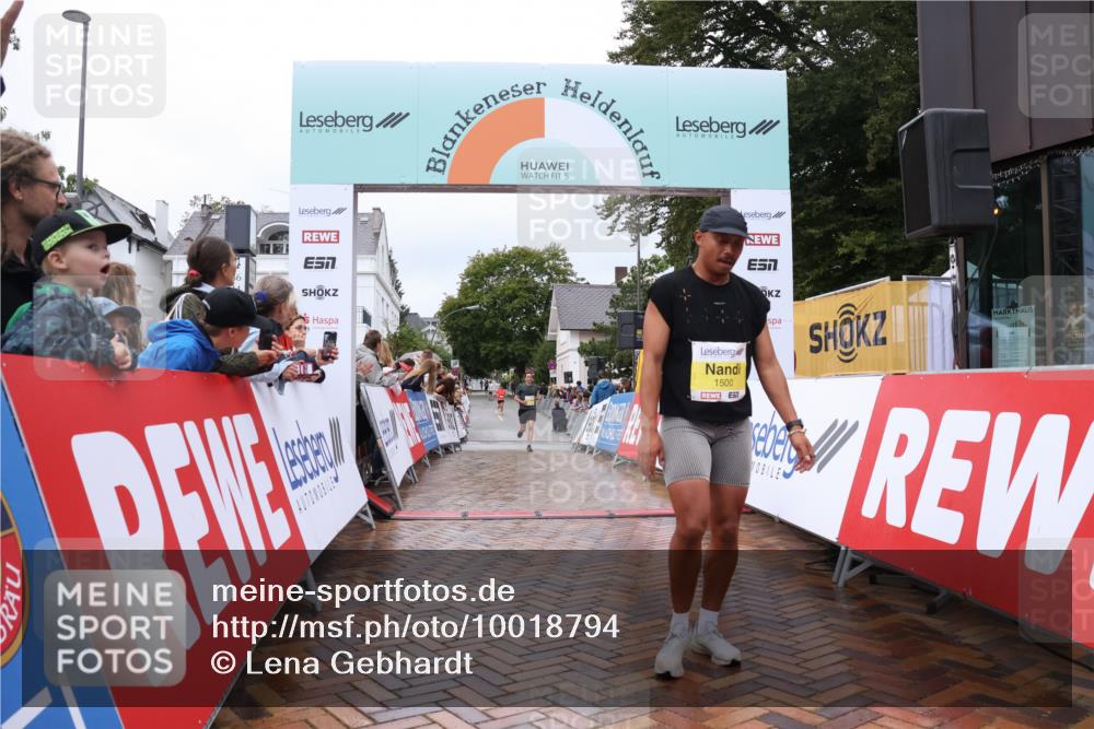 30.08.2026 - Blankeneser Heldenlauf Lena Gebhardt http://msf.ph/oto/10018794 30.08.2026 09:33:56 Ziel 1373, 1500, 3630 meine-sportfotos.de