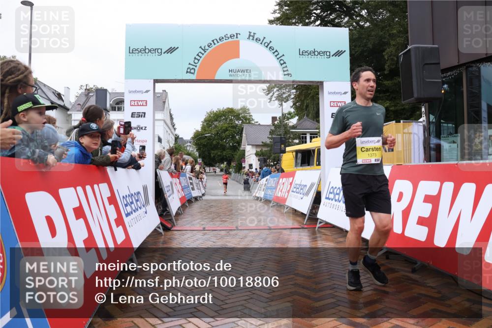 30.08.2026 - Blankeneser Heldenlauf Lena Gebhardt http://msf.ph/oto/10018806 30.08.2026 09:34:01 Ziel 1373, 1500 meine-sportfotos.de