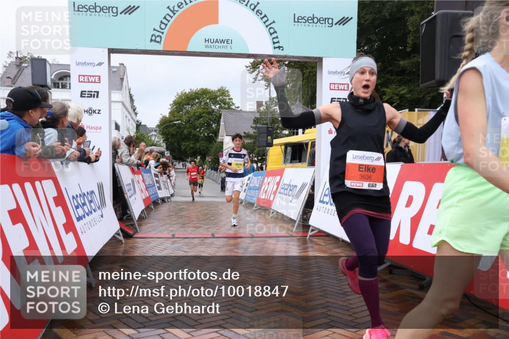 30.08.2026 - Blankeneser Heldenlauf Lena Gebhardt http://msf.ph/oto/10018847 30.08.2026 09:34:28 Ziel 1382, 1800, 3636, 3702 meine-sportfotos.de