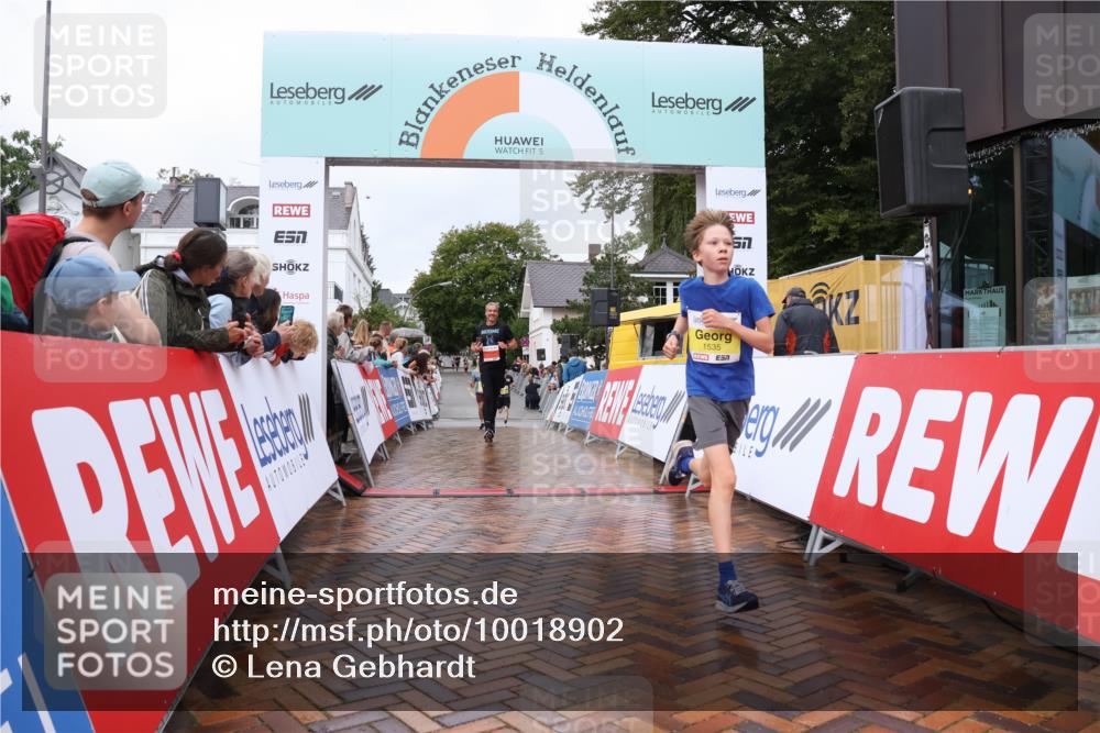 30.08.2026 - Blankeneser Heldenlauf Lena Gebhardt http://msf.ph/oto/10018902 30.08.2026 09:34:56 Ziel 1535, 1762, 3646 meine-sportfotos.de