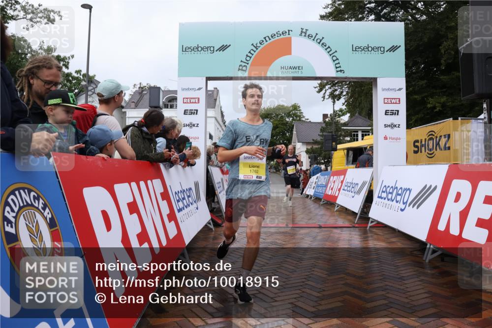 30.08.2026 - Blankeneser Heldenlauf Lena Gebhardt http://msf.ph/oto/10018915 30.08.2026 09:35:00 Ziel 1535, 1542, 1762, 3646 meine-sportfotos.de