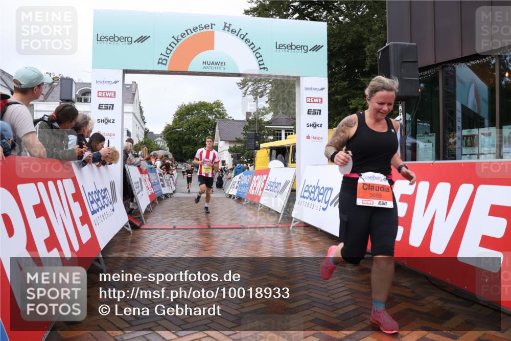 30.08.2026 - Blankeneser Heldenlauf Lena Gebhardt http://msf.ph/oto/10018933 30.08.2026 09:35:21 Ziel 1568, 3602, 3655 meine-sportfotos.de