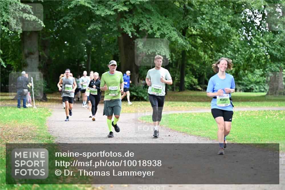30.08.2026 - Blankeneser Heldenlauf Dr. Thomas Lammeyer http://msf.ph/oto/10018938 30.08.2026 10:09:05 Laufen 5323, 5299, 5286 meine-sportfotos.de