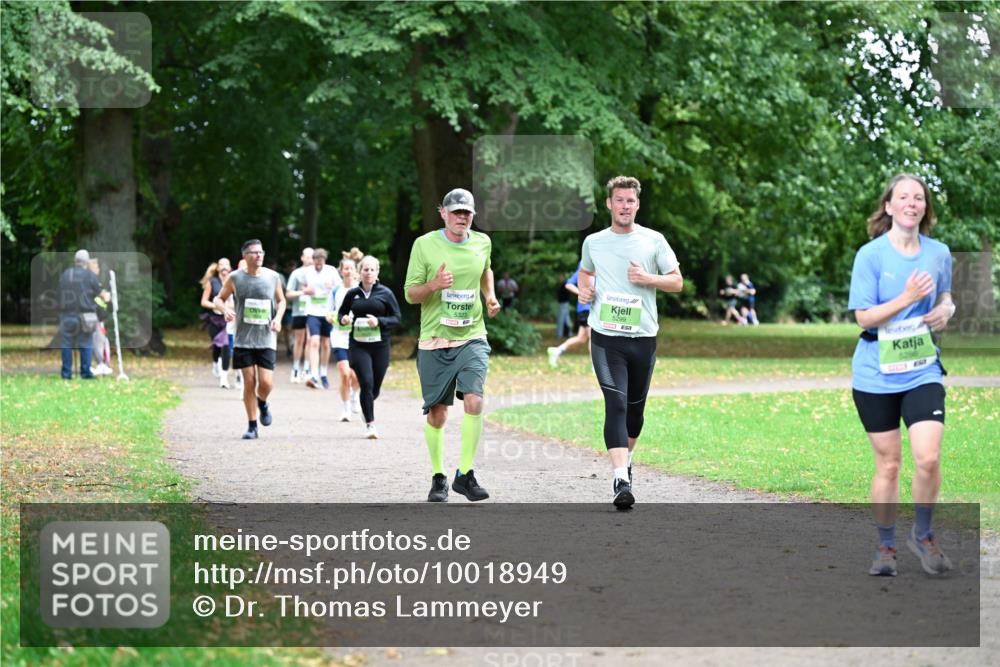 30.08.2026 - Blankeneser Heldenlauf Dr. Thomas Lammeyer http://msf.ph/oto/10018949 30.08.2026 10:09:05 Laufen 5323, 5299, 5286 meine-sportfotos.de