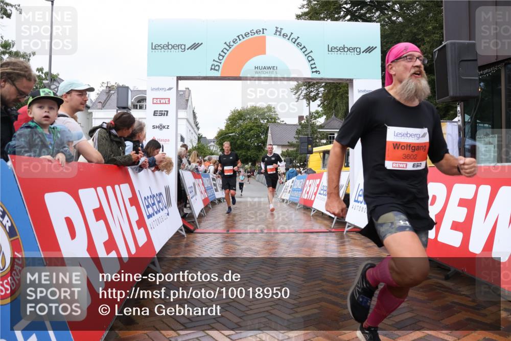 30.08.2026 - Blankeneser Heldenlauf Lena Gebhardt http://msf.ph/oto/10018950 30.08.2026 09:35:26 Ziel 1568, 3602, 3655, 3686, 3687 meine-sportfotos.de