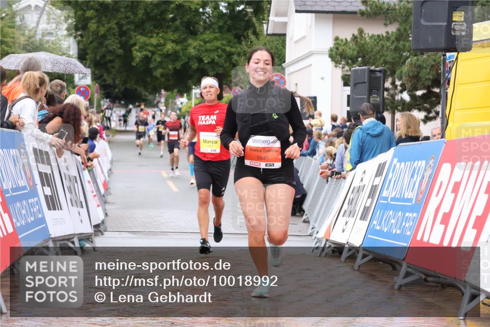 30.08.2026 - Blankeneser Heldenlauf Lena Gebhardt http://msf.ph/oto/10018992 30.08.2026 09:35:46 Ziel 1083, 3549, 3578, 3579 meine-sportfotos.de
