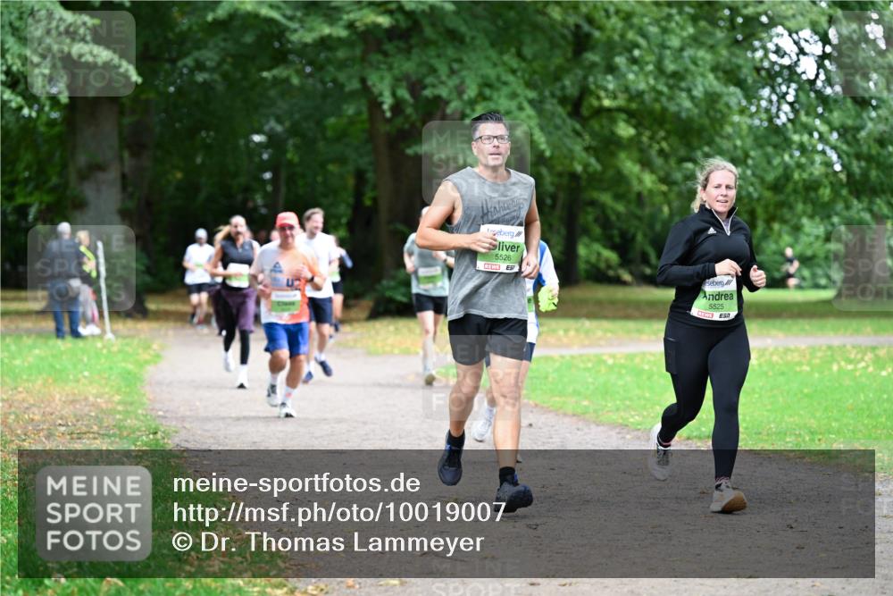 30.08.2026 - Blankeneser Heldenlauf Dr. Thomas Lammeyer http://msf.ph/oto/10019007 30.08.2026 10:09:10 Laufen 5526, 5525 meine-sportfotos.de