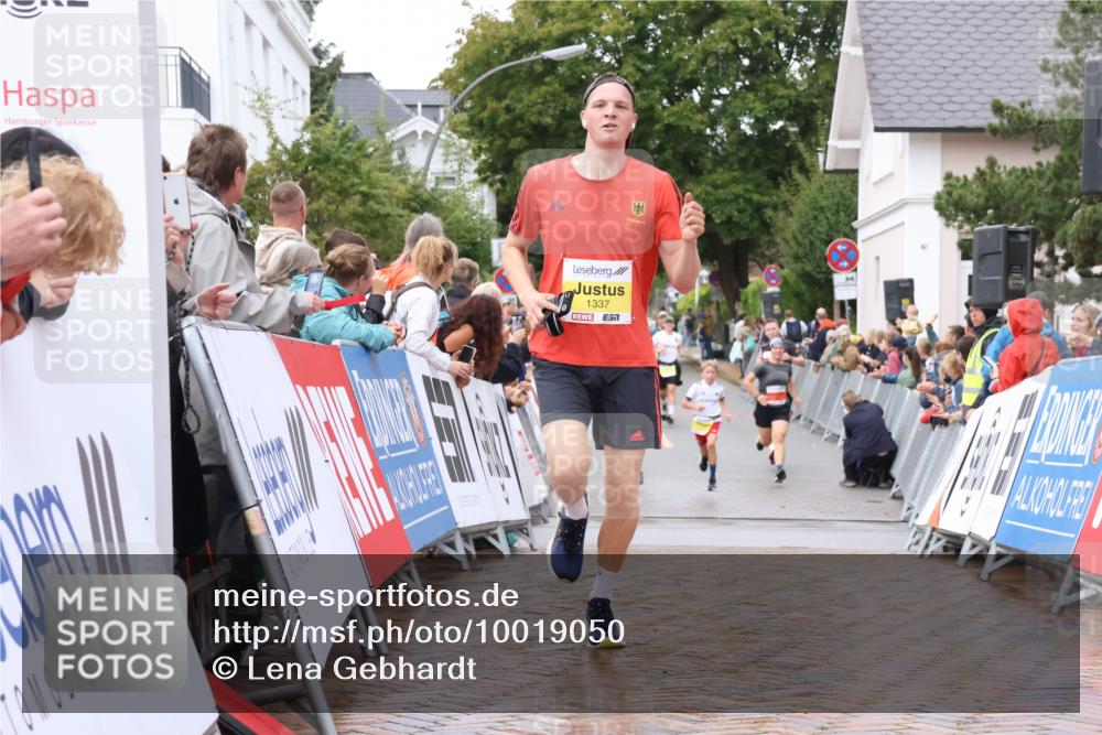 30.08.2026 - Blankeneser Heldenlauf Lena Gebhardt http://msf.ph/oto/10019050 30.08.2026 09:36:17 Ziel 1337 meine-sportfotos.de