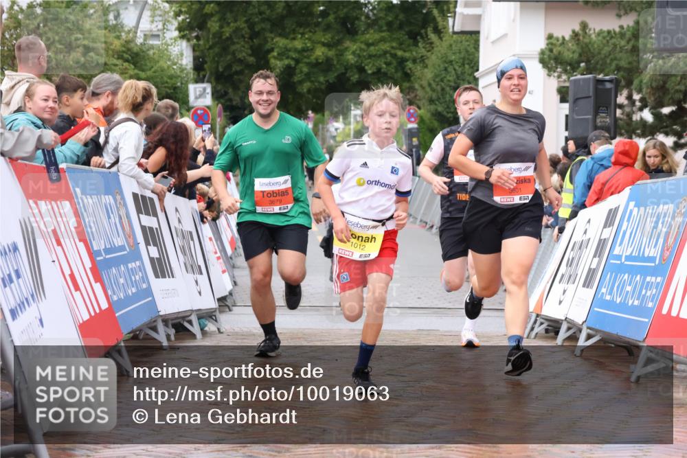 30.08.2026 - Blankeneser Heldenlauf Lena Gebhardt http://msf.ph/oto/10019063 30.08.2026 09:36:21 Ziel 1012, 1337, 3601, 3679, 3717 meine-sportfotos.de