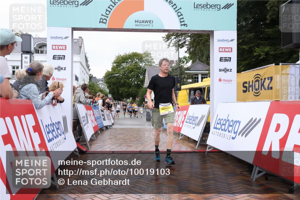 30.08.2026 - Blankeneser Heldenlauf Lena Gebhardt http://msf.ph/oto/10019103 30.08.2026 09:36:33 Ziel 1492, 1527, 1760 meine-sportfotos.de