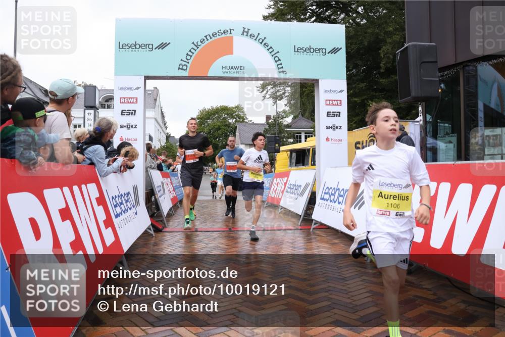 30.08.2026 - Blankeneser Heldenlauf Lena Gebhardt http://msf.ph/oto/10019121 30.08.2026 09:36:41 Ziel 1106, 1266, 1595, 1782, 3603, 3608, 3651, 3652 meine-sportfotos.de