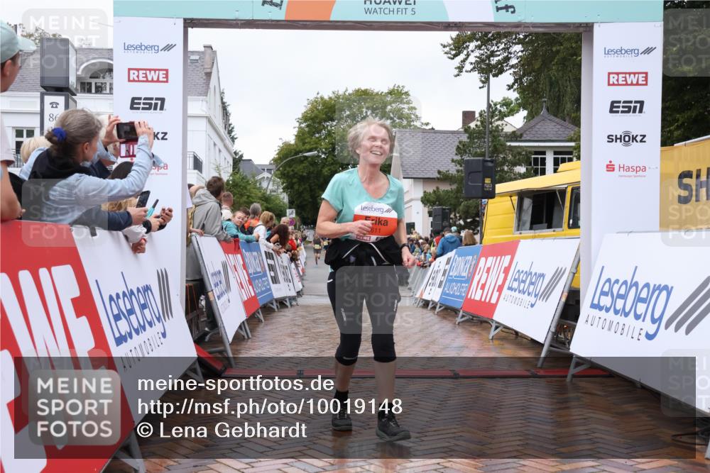 30.08.2026 - Blankeneser Heldenlauf Lena Gebhardt http://msf.ph/oto/10019148 30.08.2026 09:36:48 Ziel 1266, 1595, 1782, 3603, 3608, 3611, 3651, 3652 meine-sportfotos.de