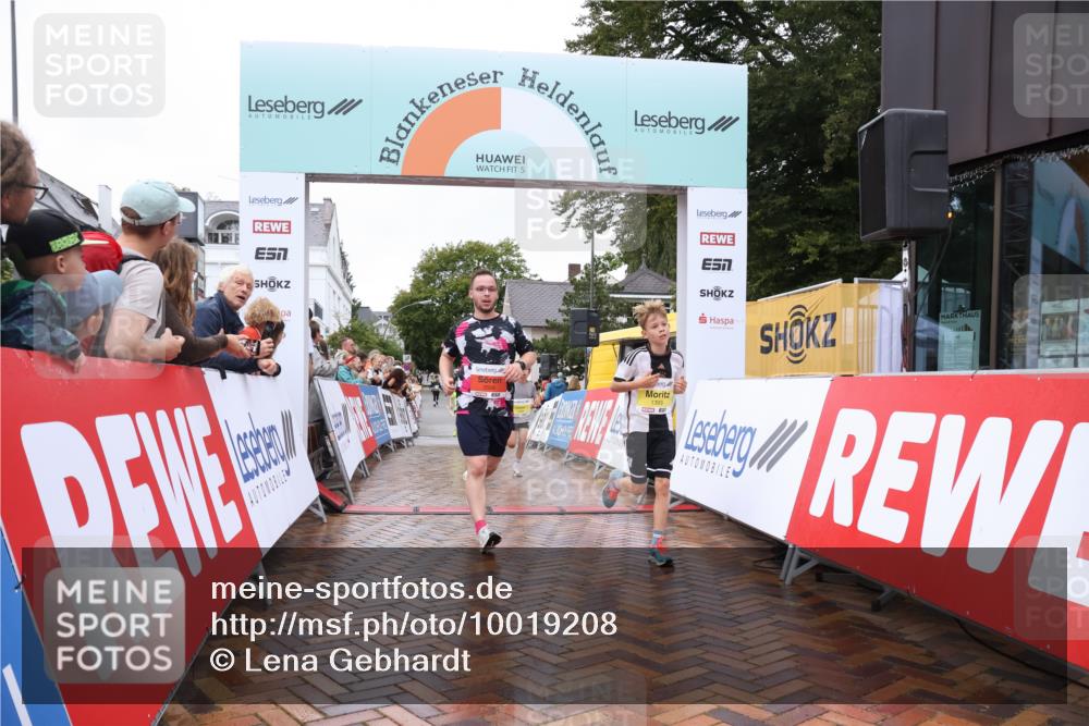 30.08.2026 - Blankeneser Heldenlauf Lena Gebhardt http://msf.ph/oto/10019208 30.08.2026 09:37:22 Ziel 1330, 1393, 1525, 1696, 3506, 3629 meine-sportfotos.de