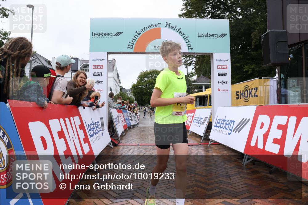 30.08.2026 - Blankeneser Heldenlauf Lena Gebhardt http://msf.ph/oto/10019233 30.08.2026 09:37:26 Ziel 1279, 1330, 1393, 1696, 3506, 3629 meine-sportfotos.de