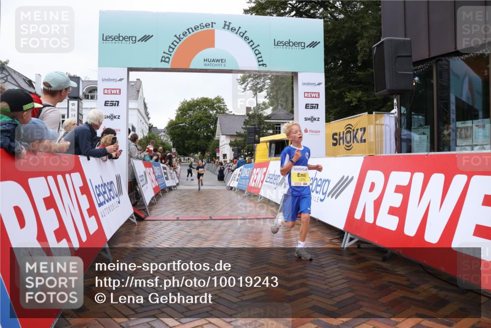 30.08.2026 - Blankeneser Heldenlauf Lena Gebhardt http://msf.ph/oto/10019243 30.08.2026 09:37:30 Ziel 1172, 1279, 1330, 1696, 3629 meine-sportfotos.de